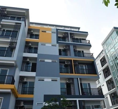 Home Inn Bangkok Exterior photo